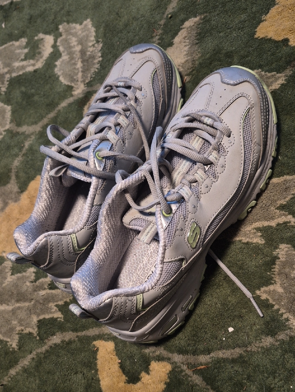 Skechers Kids Light Gray Sneakers with Lime Highlights